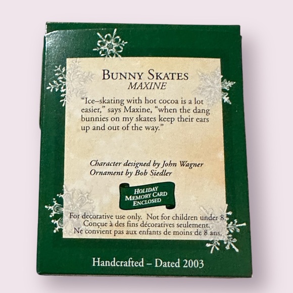 NIB Vintage 2003 Hallmark “Bunny Skates Maxine” Miniature Ornament - Picture 2 of 6